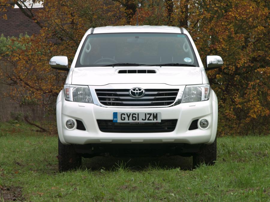  Toyota Hilux 2012 года  (UK) (фото 10 из 10)